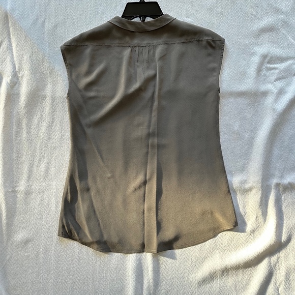 Max Studio Silk Cap Sleeve Blouse, XS, Mushroom (Taupe/Grey) - Picture 10 of 11